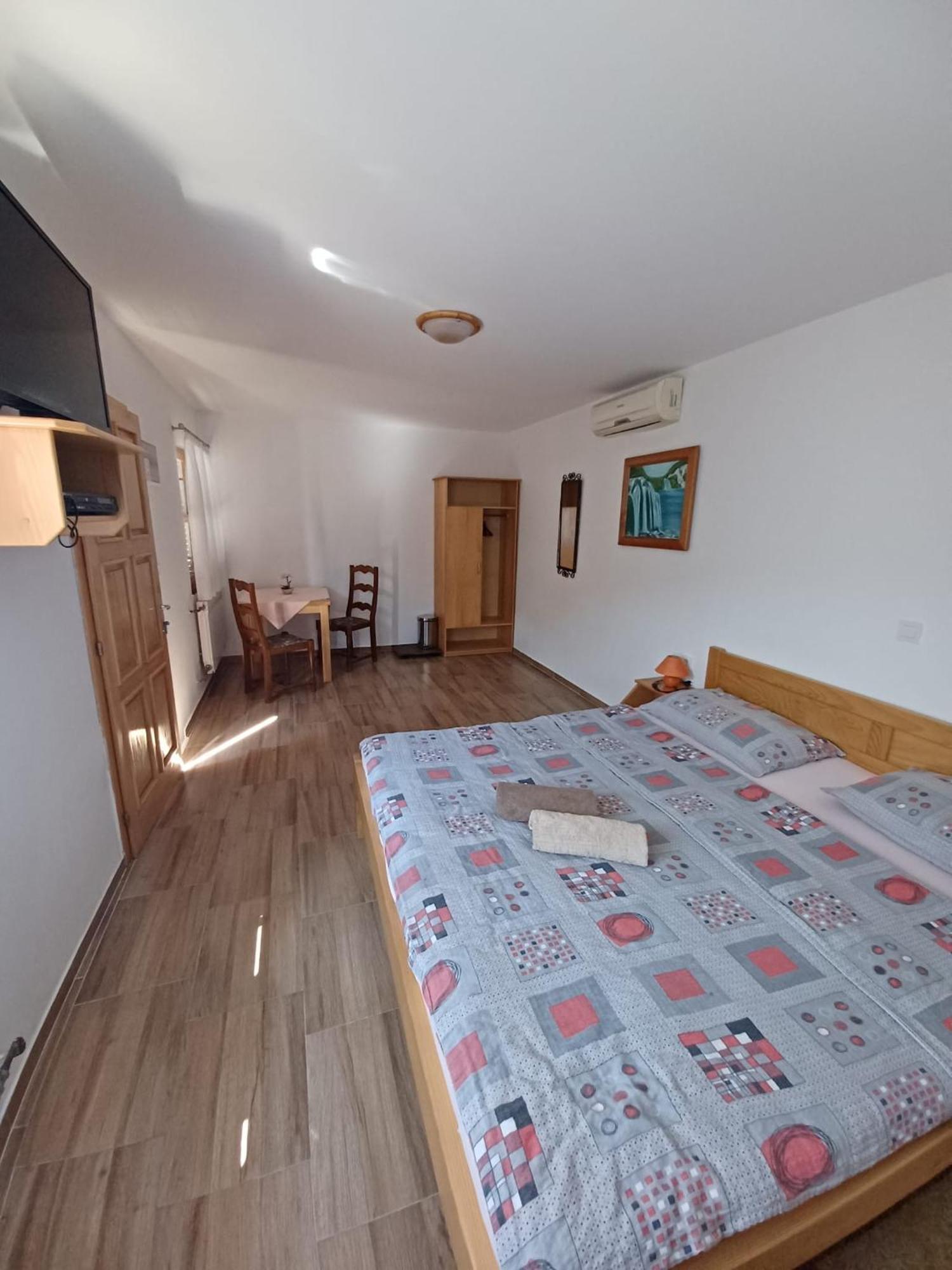 לינה וארוחת בוקר גרבובץ Bed & Breakfast Helena מראה חיצוני תמונה