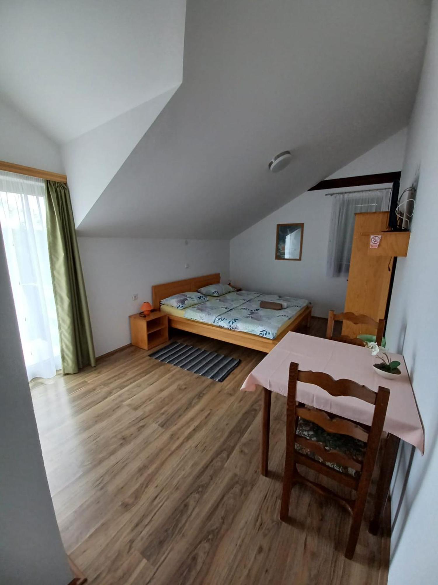 לינה וארוחת בוקר גרבובץ Bed & Breakfast Helena מראה חיצוני תמונה