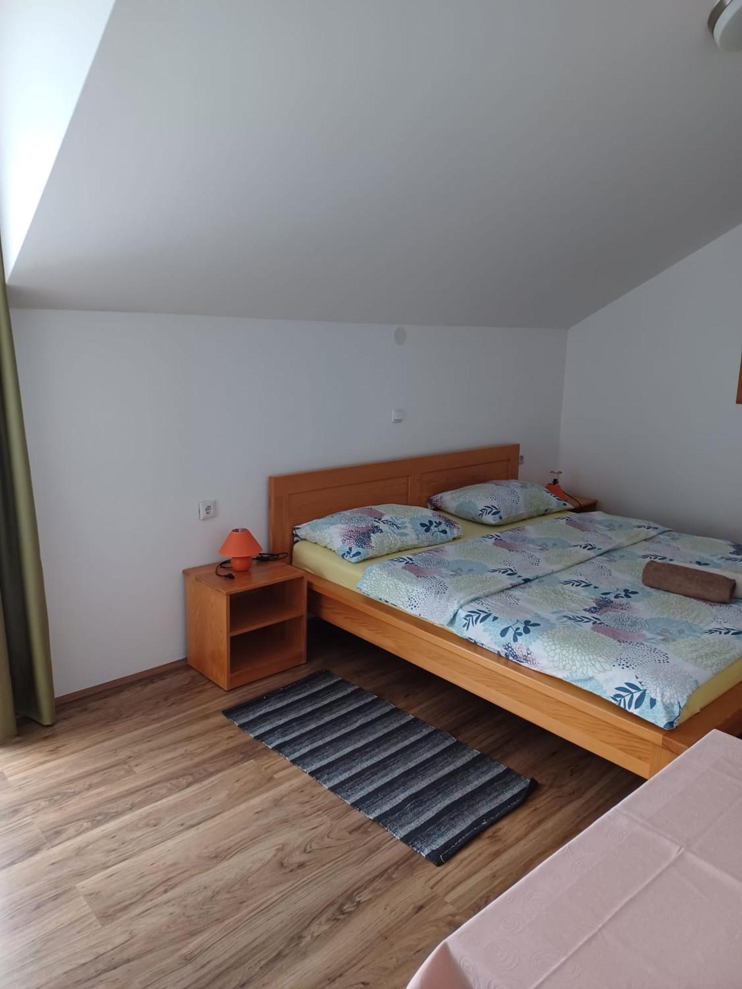 לינה וארוחת בוקר גרבובץ Bed & Breakfast Helena מראה חיצוני תמונה